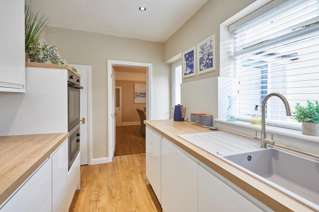 Host & Stay - Ebb Tide Whitby Ngoại thất bức ảnh